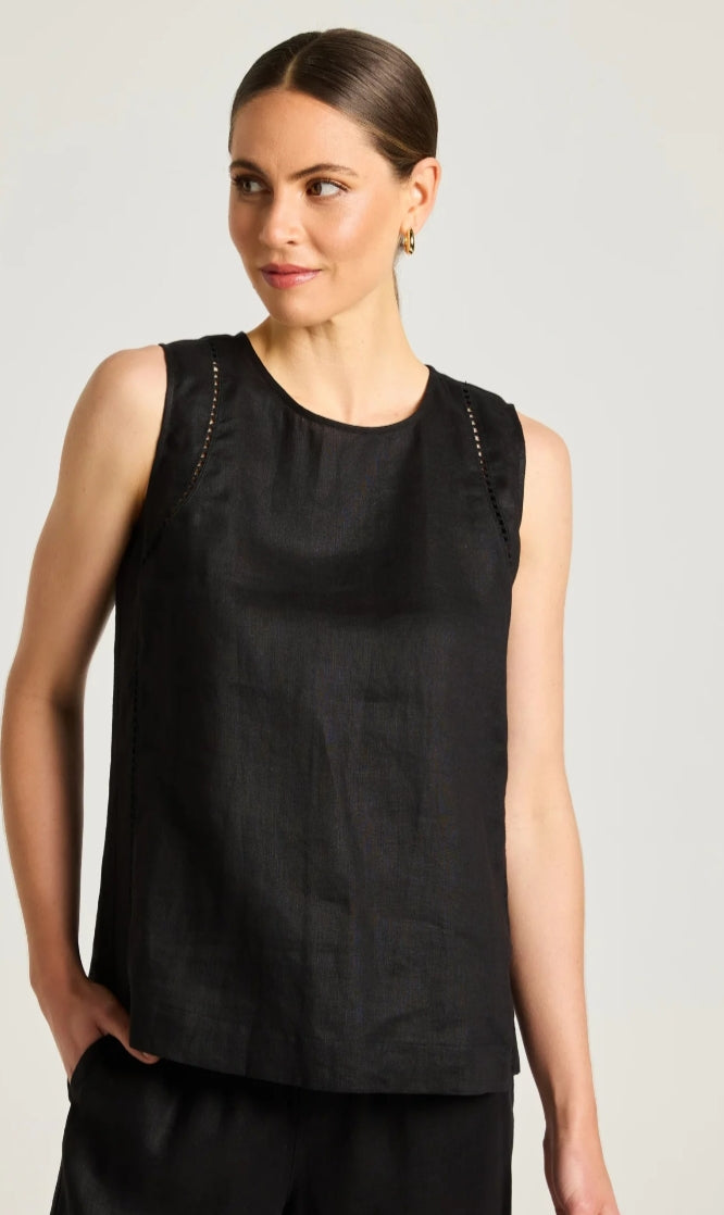 Yarra Trail Carina tank in black